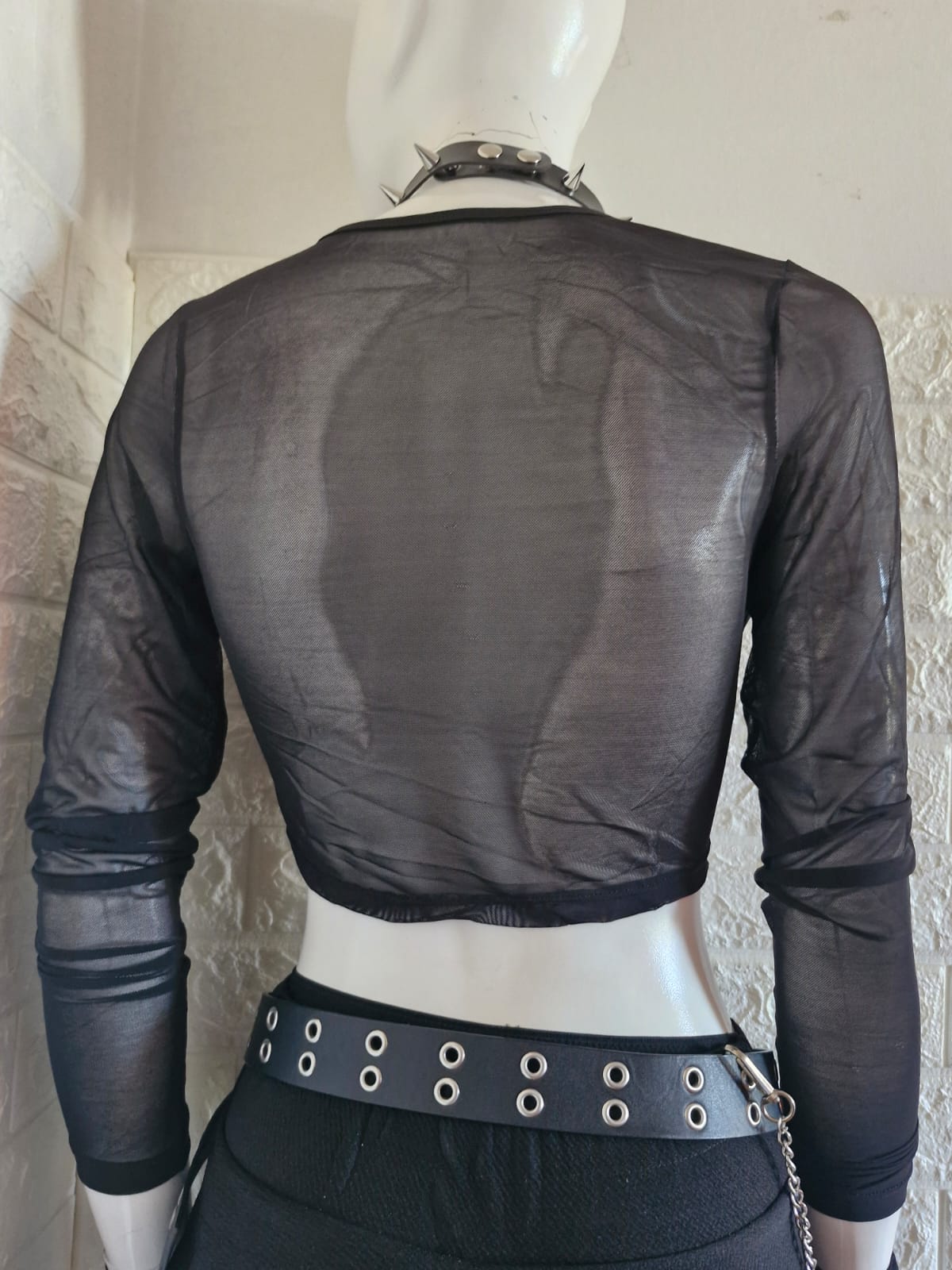 Crop Tops o Poleras negras Verano para esos días de fiesta o solo salir de paseo y verse maravillosa