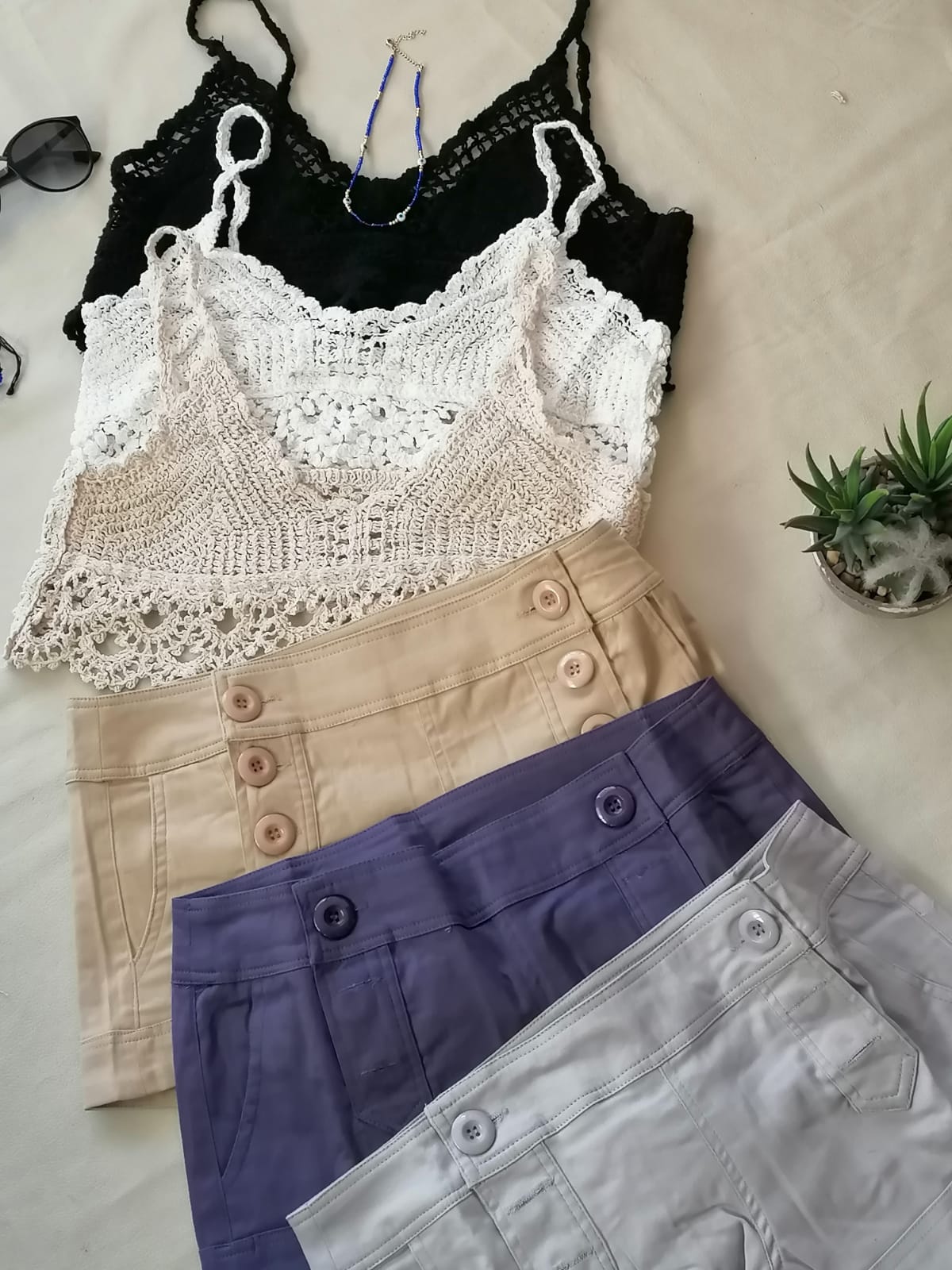 Short Verano, colores que siempre van contigo, el Blanco y el Negro, outfit juvenil