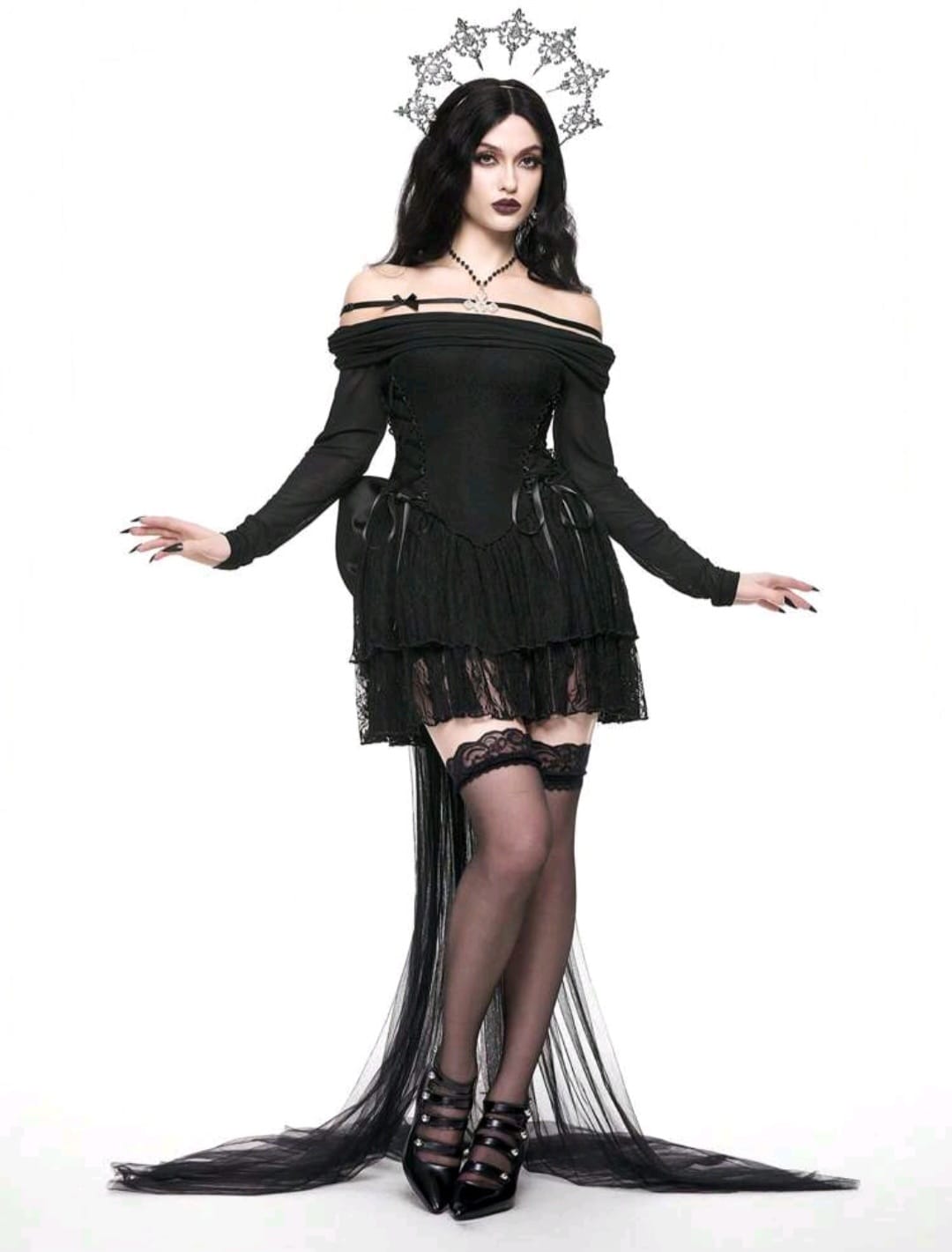 Vestido Gótico de encajes + Liga de encaje.