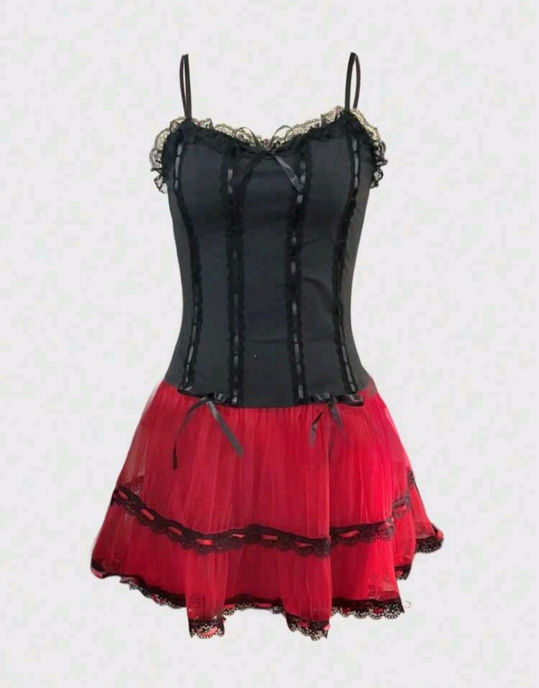 Vestido tipo corset negro con rojo + Calceta Bucanera