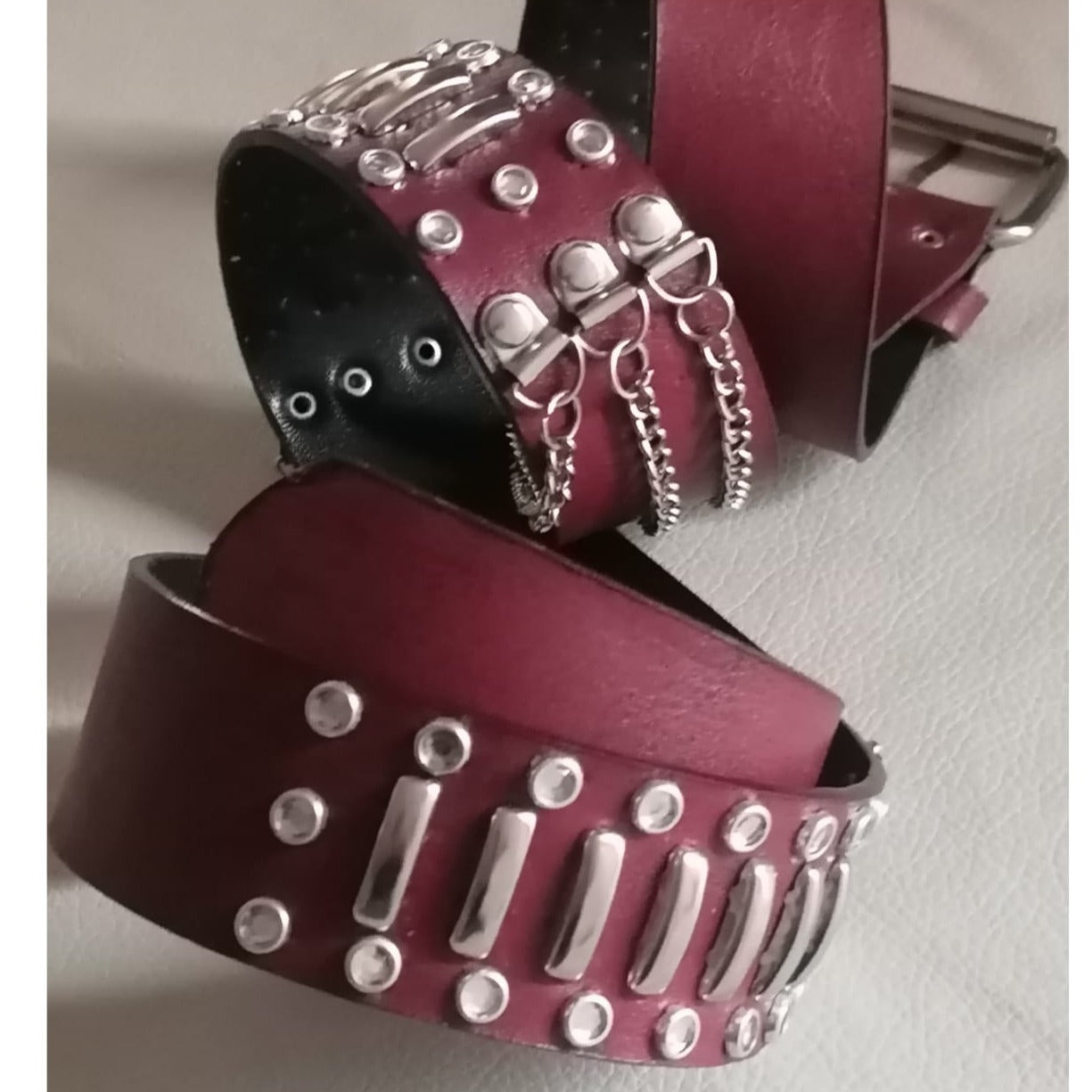 Cinturones variados diseños y modelos para tu estilo ya sea, pop, rock, dark, kawaii o solo casual