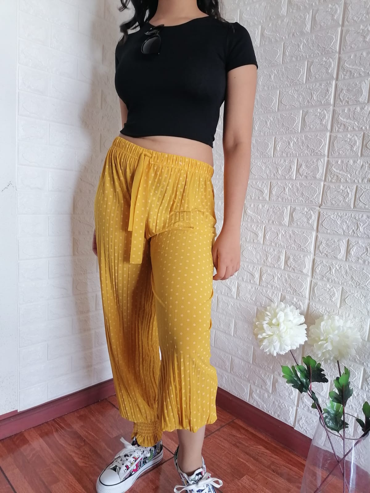 Pantalones de tela fresca vienen en  variados colores